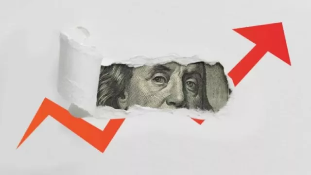 El dólar blue pegó otro salto y alcanzó los $ 317