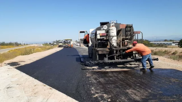 Entre idas y vueltas (y un parate que puso en alerta a los jujeños), Vialidad Nacional continúa con los trabajos para transformar en autopista un tramo de la RN 34
