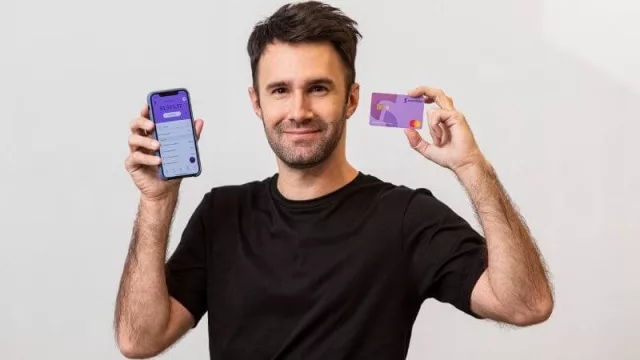 Santander lanza Superdigital con hasta 5 tarjetas virtuales por cliente (¿llega tarde a la fiesta?)