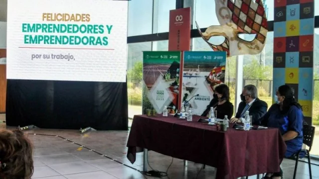 Emprendedoras y emprendedores jujeños (ex recuperadores de los basurales) reciben fondos de más de $ 8 millones  