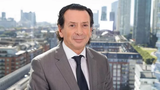 Más berretalandia: Dante Sica proyecta un dólar oficial en $ 150 (y un blue en $ 260) para 2022