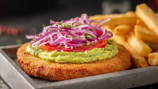 NotCo + El Club de la Milanesa presentan la primera milanesa a base de plantas y con sabor a carne (en 4 versiones)