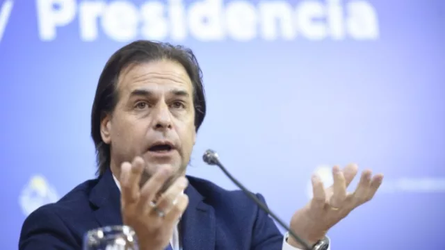 Lacalle Pou invita a los argentinos a mudarse a Uruguay: "Aquí se puede pensar a largo plazo"