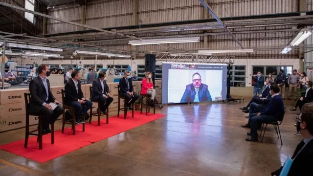 Nike reinició la fabricación de calzado con Grupo Dass en Misiones