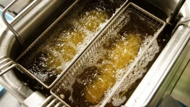 A partir de aceite de cocina: dos ingenieros industriales jujeños hicieron un proyecto de producción y comercialización de biodiesel