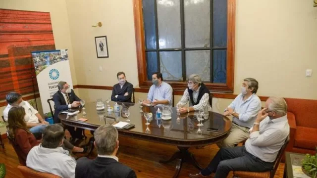 Un conflicto relacionado al citrus preocupa al Gobierno y convocó a directivos 