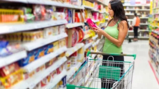 A falta de una nueva ley de etiquetado... crean una nueva regulación en Argentina (pero no solo para alimentos)