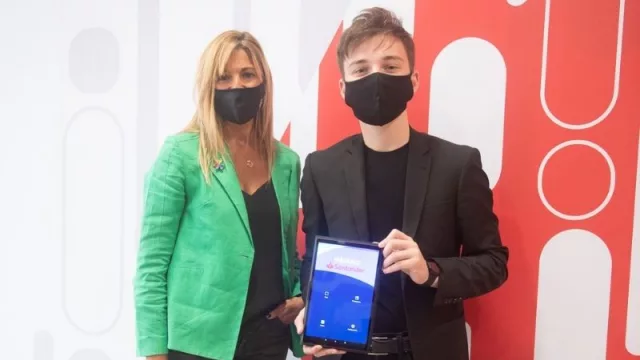 Santander suma la aplicación ¡Háblalo! para brindar servicios más inclusivos (en todas las sucursales del país)