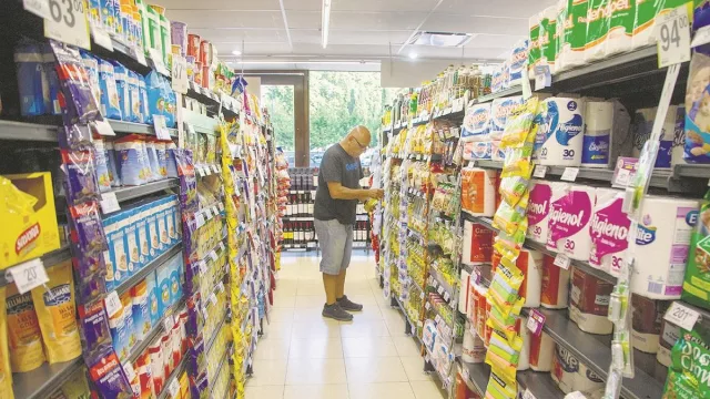 Las grandes empresas deberán informar precios, ventas y stock