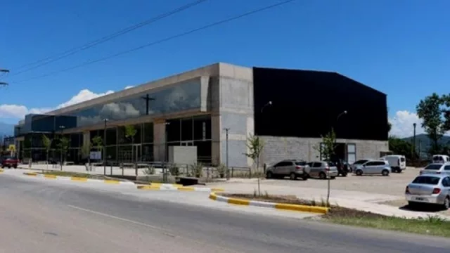 Mercado Sur Municipal: otra invitación a SSJ (ya tiene cajeros, horario corrido y de -casi- todo)