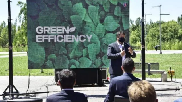 Neuquén tiene su primer colectivo que funciona con combustibles alternativos