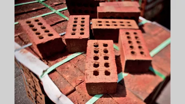 ¿Por qué faltan los materiales para la construcción?