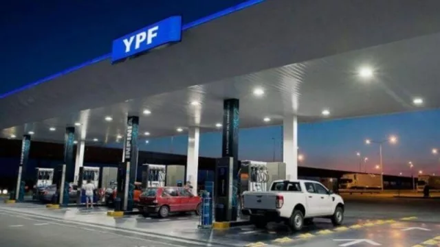Se fortalece la alianza YPF-Holcim: la petrolera abastecerá con gas y carbón a la cementera por dos años
