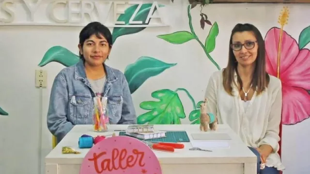 Encuadernación + Lettering: un taller en Jujuy de saberes que recuperan valor y espacio para la palabra 