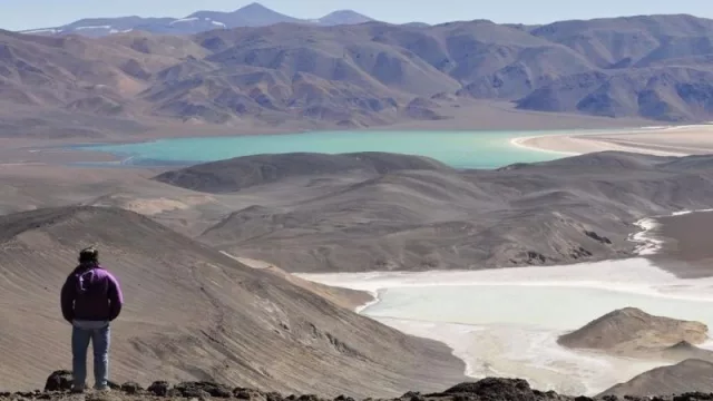 Presentaron un importante proyecto de litio en el Salar de Llullaillaco