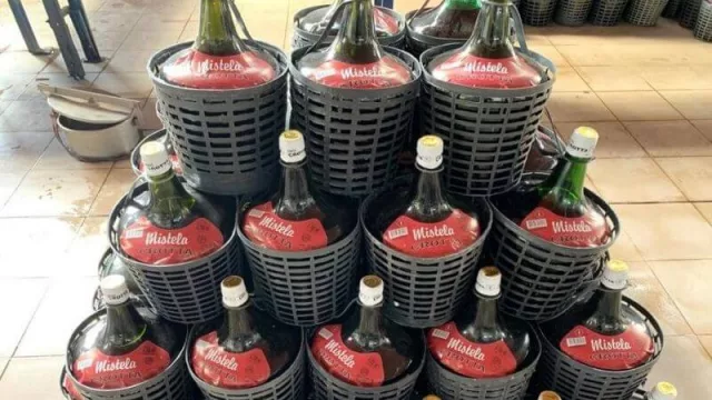 La damajuana se impone en Mendoza y el país en cuarentena