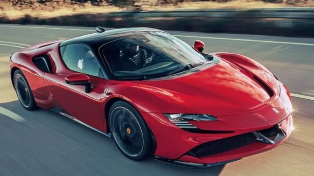 Ferrari SF90 Stradale: así es el primer híbrido de otro planeta