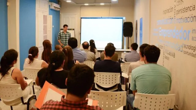 Telefónica y el municipio de Corrientes convocan a presentar proyectos tecnológicos