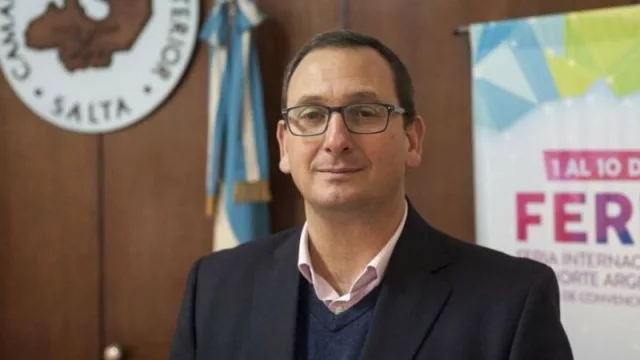 Se derrumba el comercio exterior: cayó 26% en marzo y casi 40% este mes