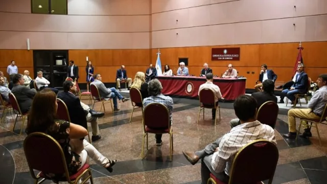 Comerciantes y productores piden la declaración de emergencia económica