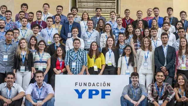 Becas de Grado Fundación YPF 2020: ya están abiertas las inscripciones 