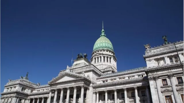 Congreso: el proyecto por la renegociación de la deuda quedaría para sesiones ordinarias