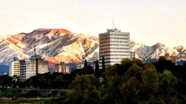 Fin de semana en San Salvador de Jujuy: mucho cine, actividades culturales, encuentro de disfraces y más 