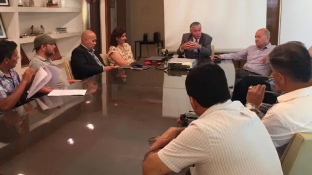 La FET Y la CGT Tucumán analizan una canasta básica de productos tucumanos  