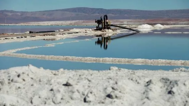 Litio: analistas del mercado minero consideran que el precio se mantendrá estable (a pesar de una mayor oferta)