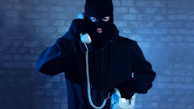 El famoso “cuento del tío”: modus operandi de los (siempre vigentes) estafadores telefónicos