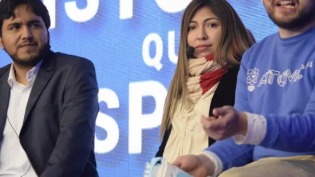 Más de 500 jujeños participaron del encuentro “Historias que inspiran”, organizado por Telecom 