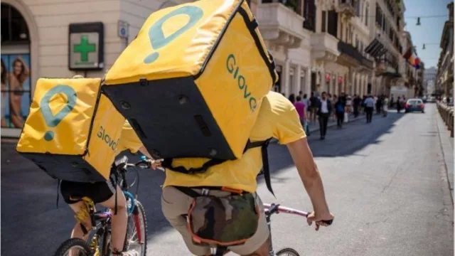 Glovo, en la mira de Uber y Deliveroo para expandirse en el negocio de delivery
