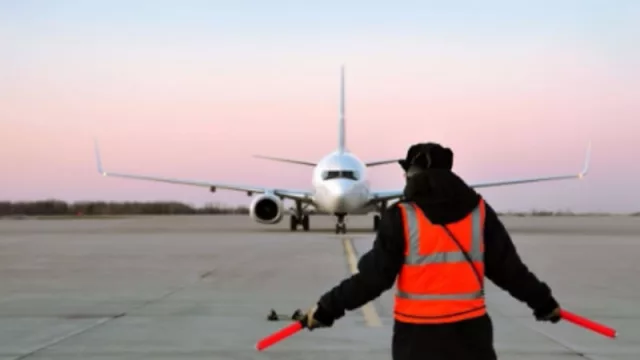 Vuelve a crecer el tráfico aéreo internacional (¿se reactiva la economía, se atrasa el dólar o qué pasa?)