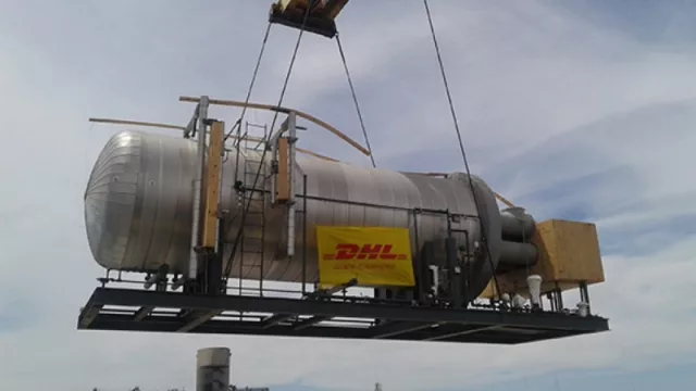 De Houston al puerto de Bahía Blanca: llegó una planta de tratamiento de gas