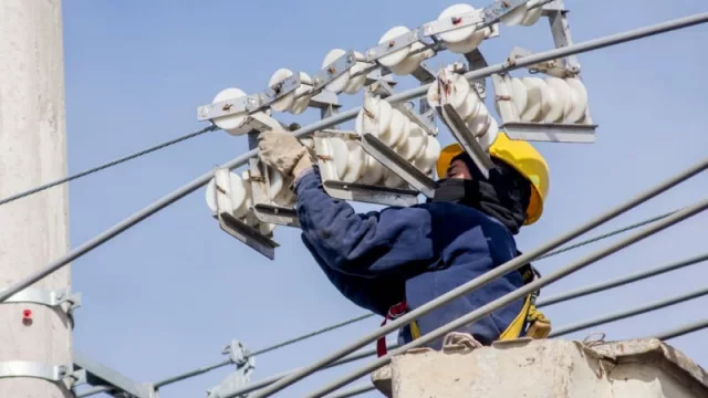 EdERSA, la distribuidora de energía de Río Negro, fue intervenida por una deuda