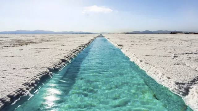 Salinas Grandes y Serranías del Hornocal pueden ser dos de las 7 Maravillas Naturales de Argentina