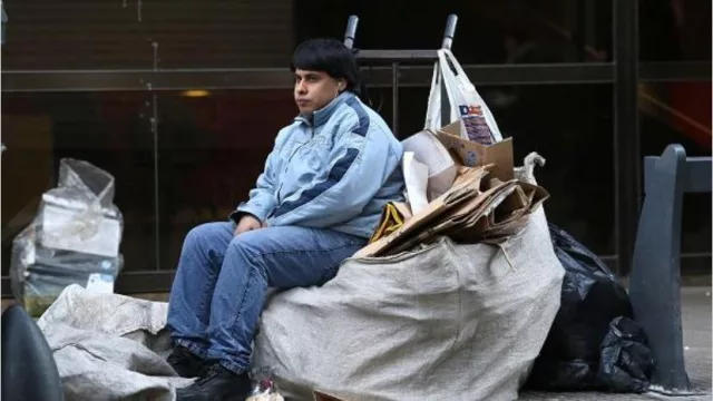 La suba de la canasta básica afectó más a los menores de 30 años