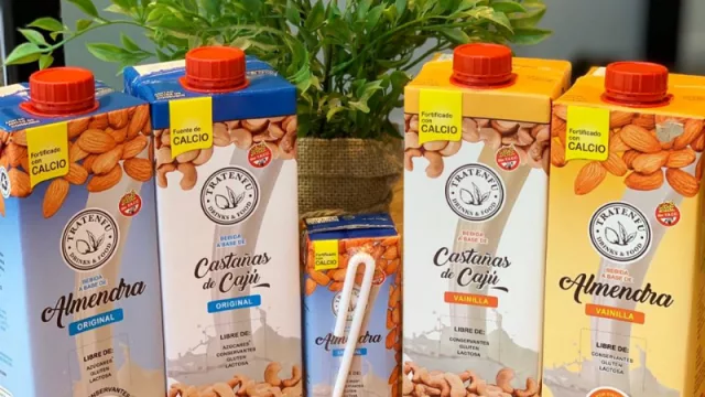 Bebidas vegetales: la alternativa a la leche que sube como la espuma (menos soja, más almendra y castaña)