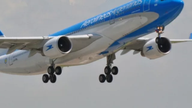 Las cinco tarifas que empieza a operar Aerolíneas Argentinas en cabotaje
