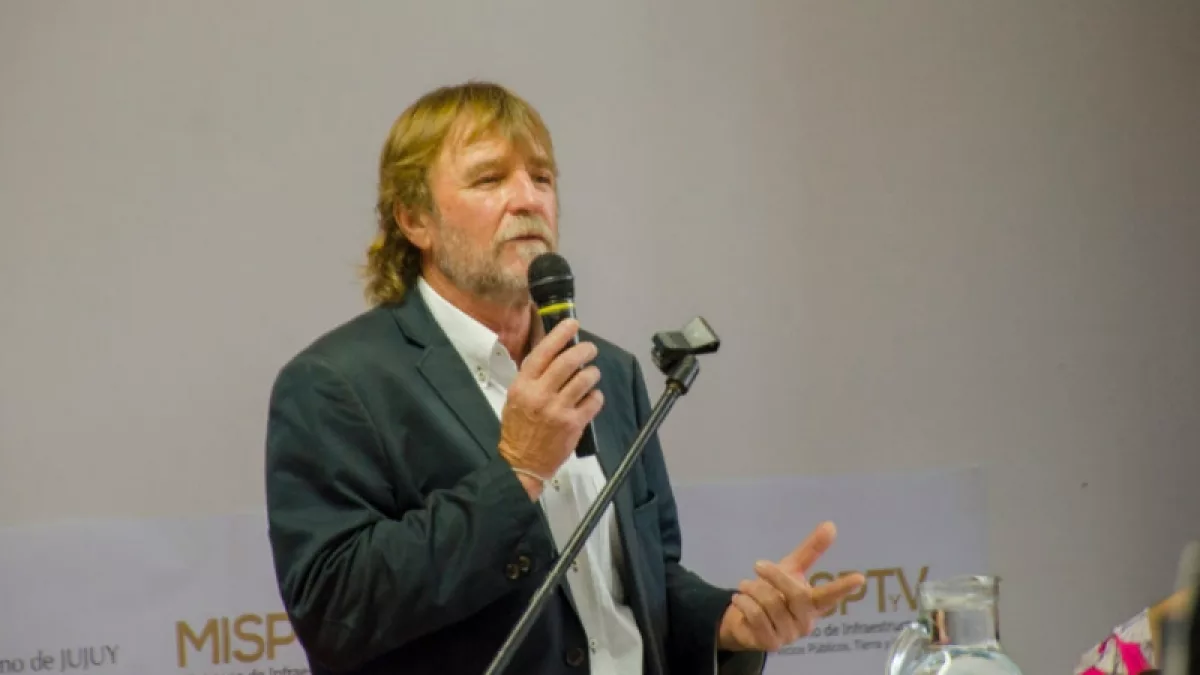 Rizzotti: “Construimos sentido de obra y trabajo público y equilibramos ...