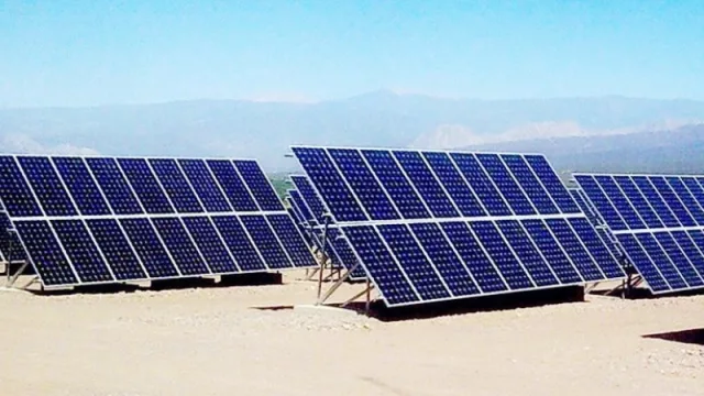 Empresas especialistas en energías renovables iniciarán el montaje de pueblos solares en Jujuy