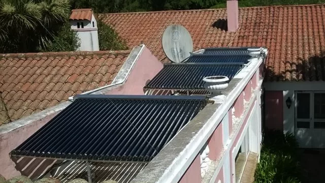 En Argentina ya funcionan 30.000 termotanques solares (desde 2019, se fabricarán en el país)