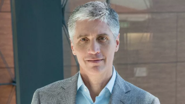 Malvido: "El precio del combustible y el dólar obligaron a postergar el déficit 0 en Aerolíneas"