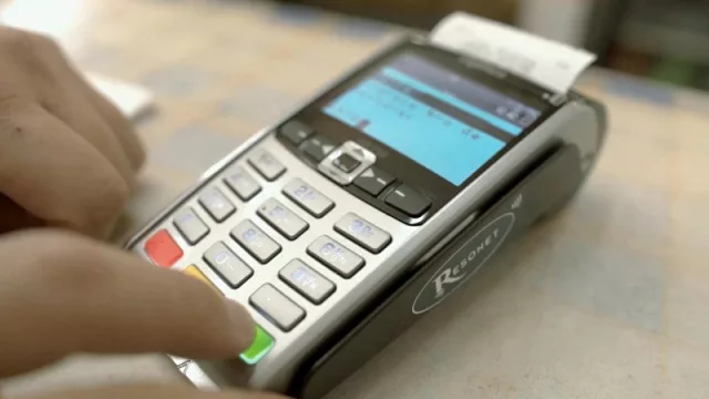 Hay 30.000 comercios que no pueden venderle a 3 millones de uruguayos