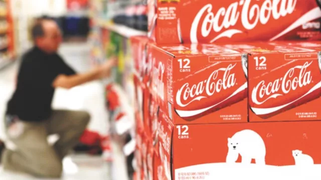 Por qué Coca-Cola planea entrar al mercado de bebidas de cannabis
