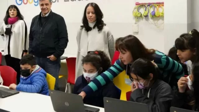 La primera escuela pública Google en Argentina está en Vicente López