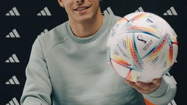 Adidas te tira las tiras (estrategia para Uruguay en el año del Mundial)