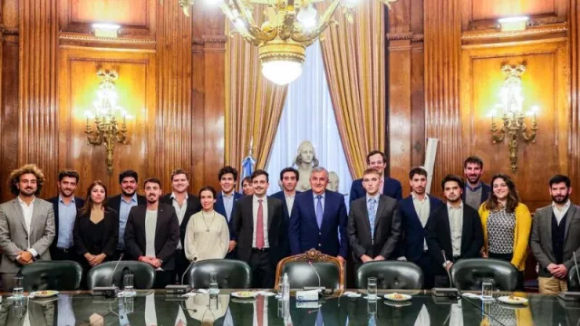 La nueva generación de empresarios en acción: jóvenes emprendedores se reunieron en BA con Gerardo Morales