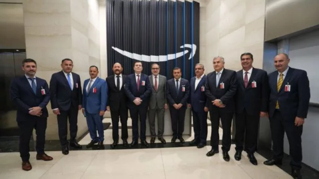 Amazon Web Services recibe a gobernadores del Norte Grande en Washington D.C. y firma carta de colaboración