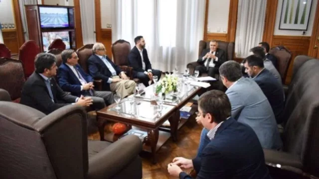 Tucumán apuesta a impulsar el crecimiento de la industria del software (mediante un proyecto de ley para mejorar la competitividad en el sector)